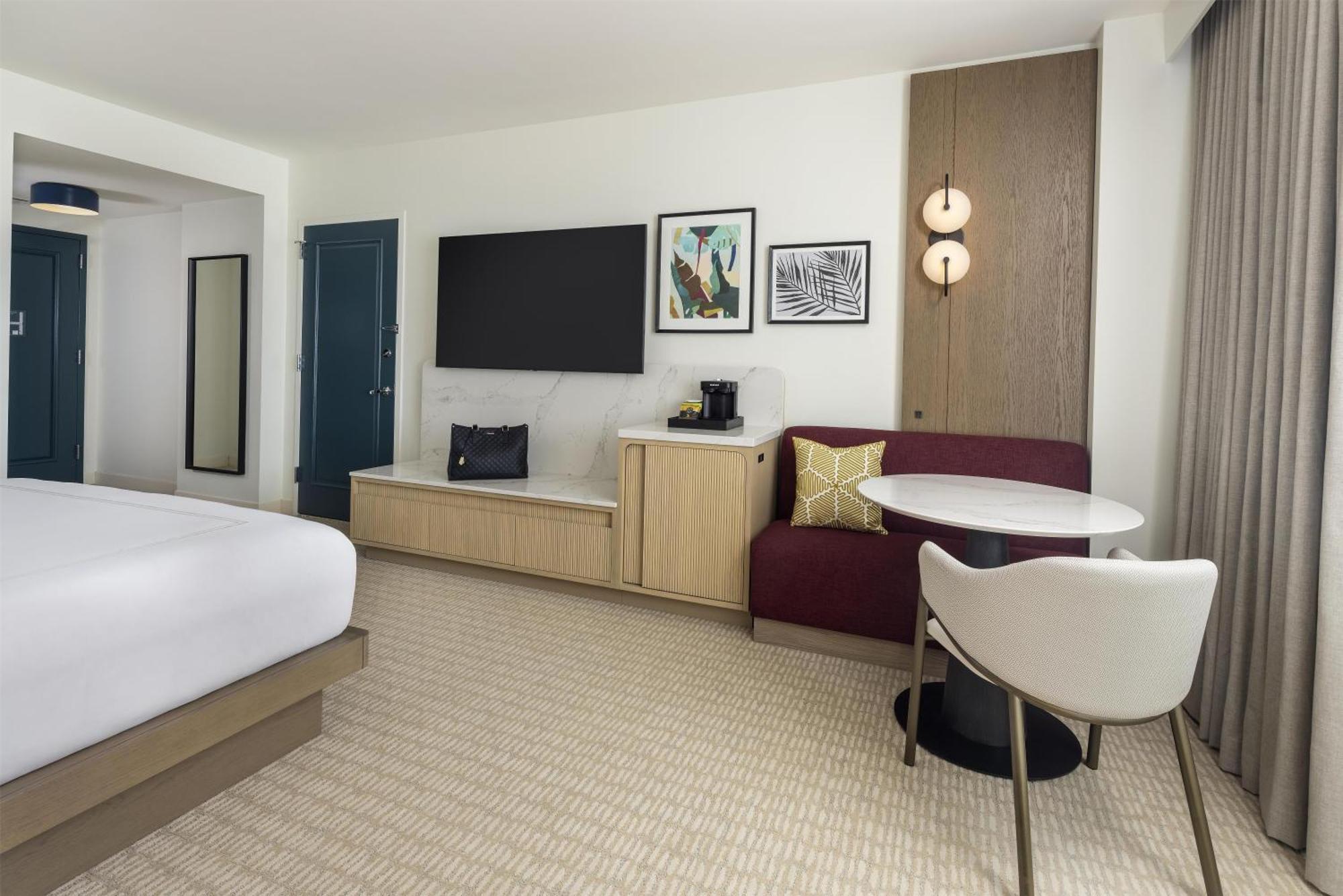 PURE Wellness King Room